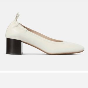 Everlane Day Heel in Bone - Size 9.5 (True Size 9)